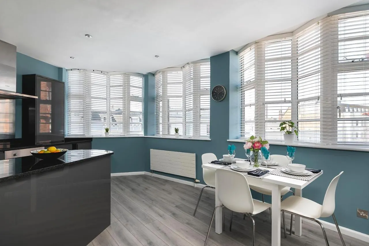 Lovely Brighton Apartments Moments Away From Royal Pavilion